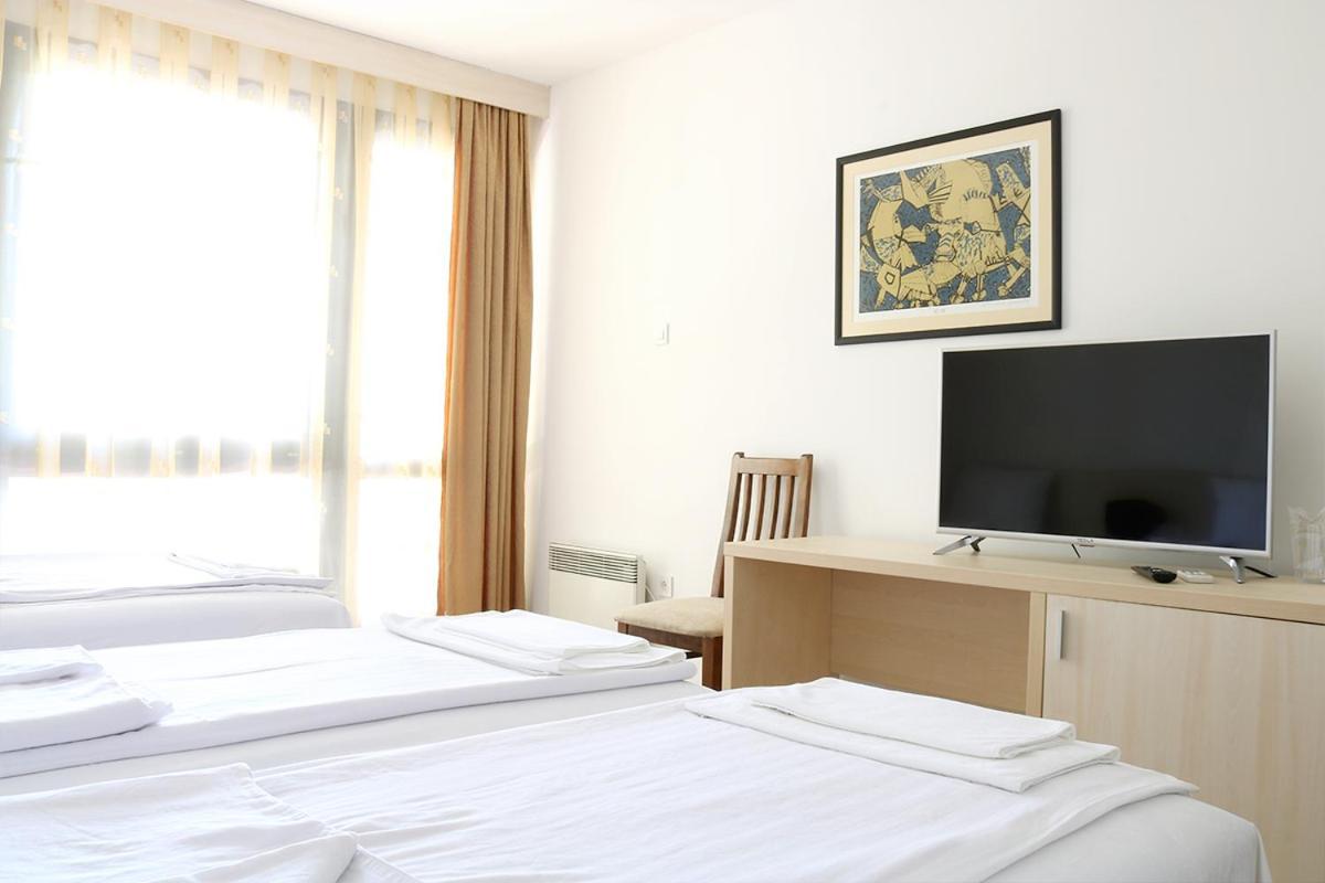 Hotel Pela Охрид Екстер'єр фото