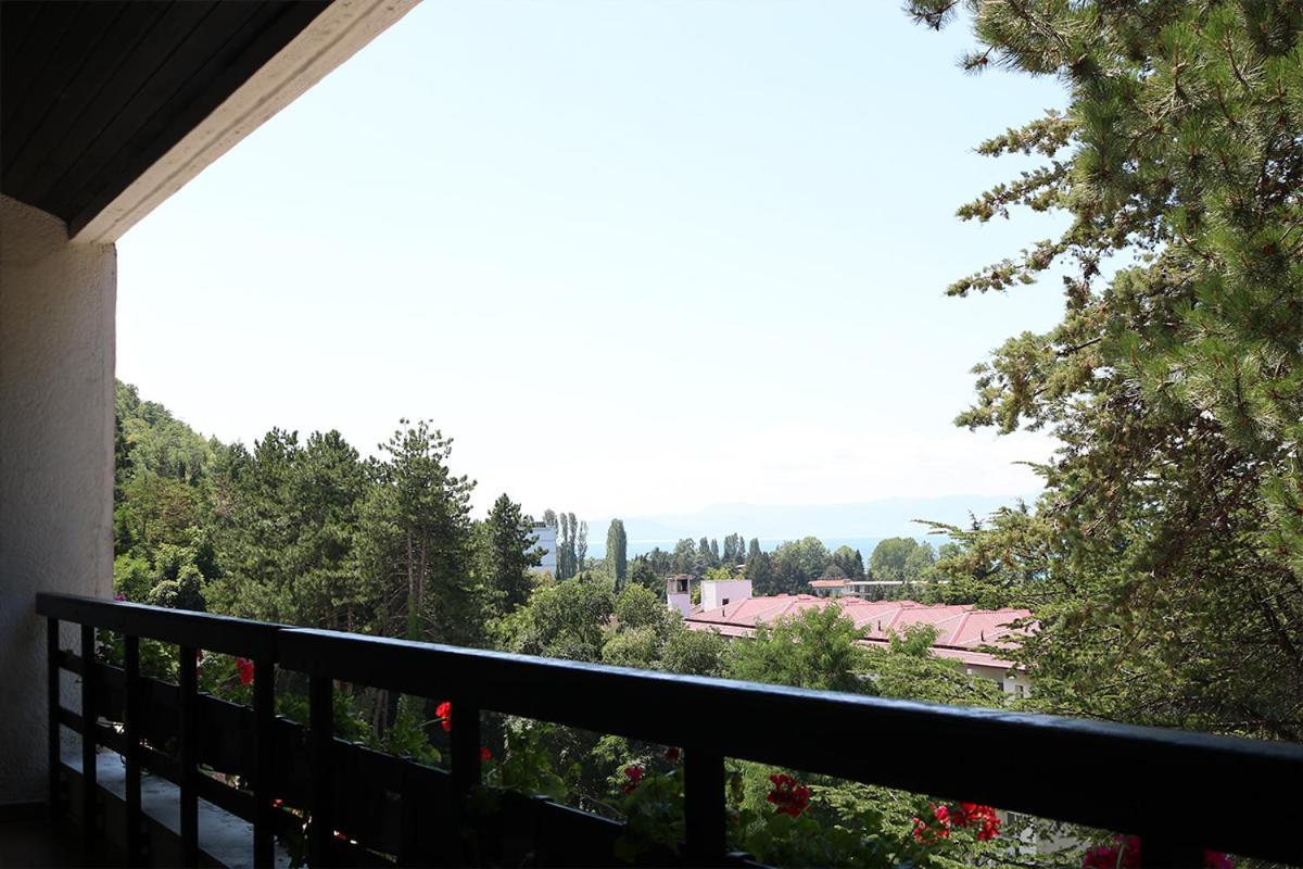 Hotel Pela Охрид Екстер'єр фото