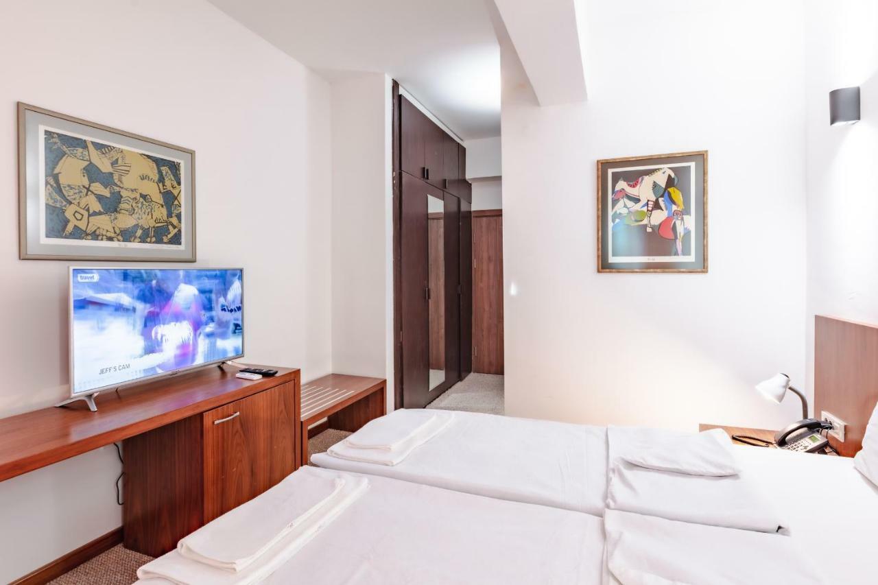 Hotel Pela Охрид Екстер'єр фото